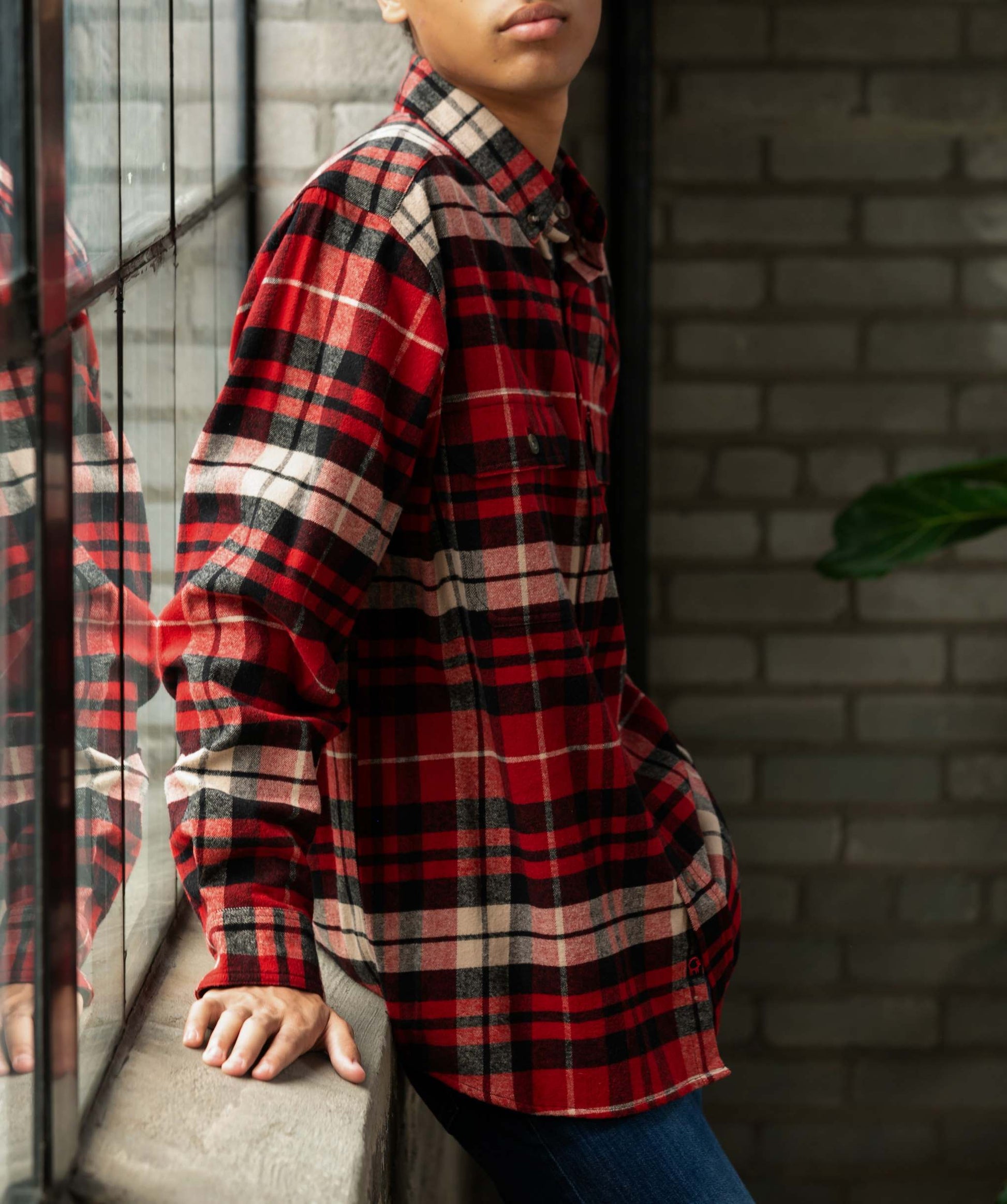 7oz_Flannel_Button_Down_Red_and_White