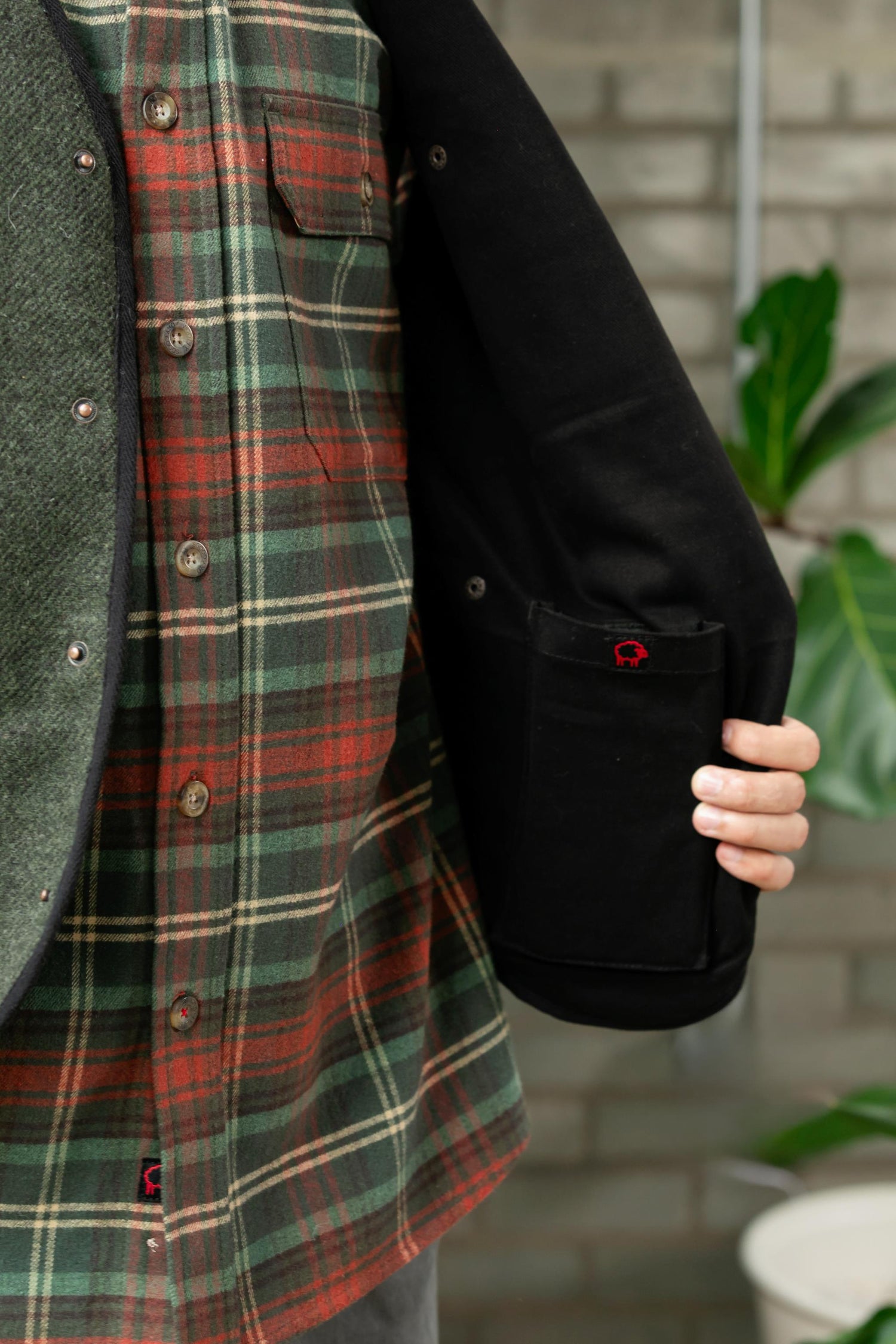 Wool_and_Flannel_Clothing_For_Sale